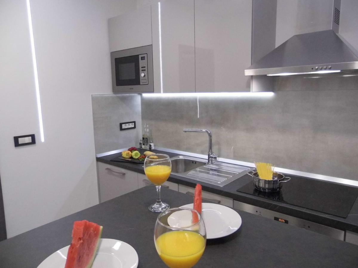 Batcave Apartment Pula Luaran gambar